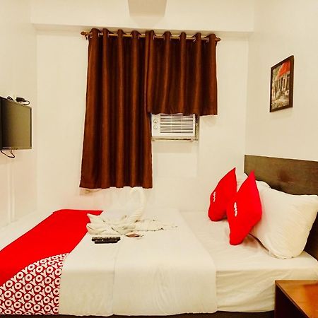 Oyo 888 City Stay Inns Fortview Bgc Pasig City Ngoại thất bức ảnh