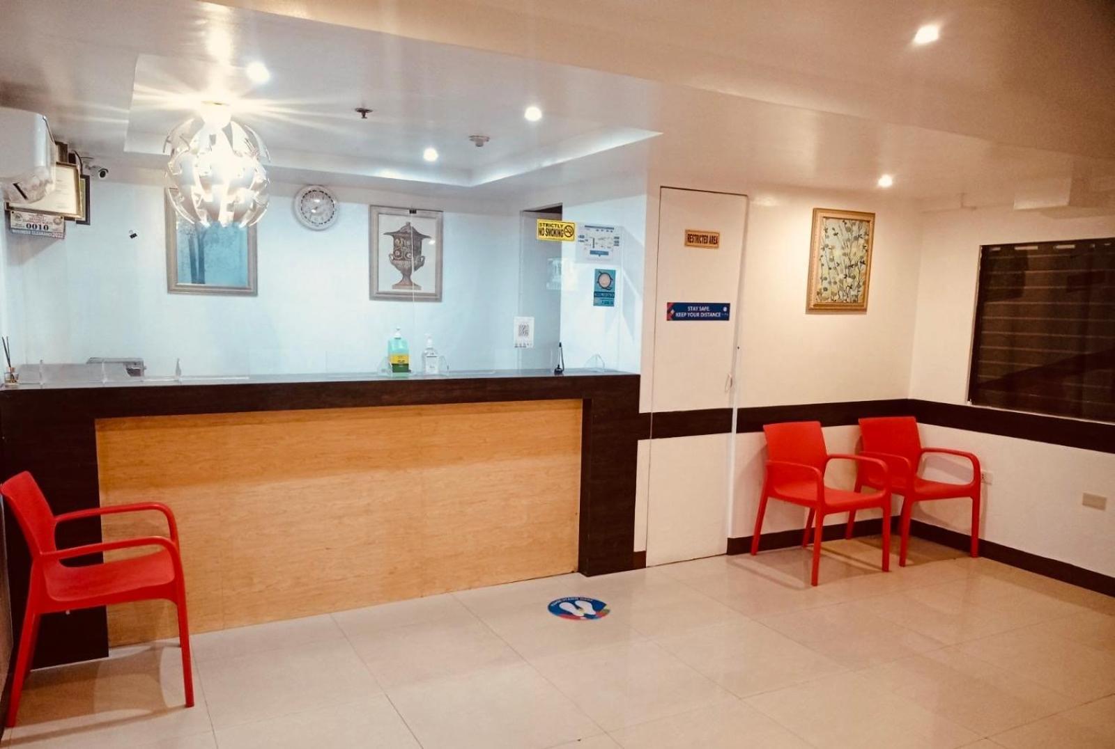 Oyo 888 City Stay Inns Fortview Bgc Pasig City Ngoại thất bức ảnh